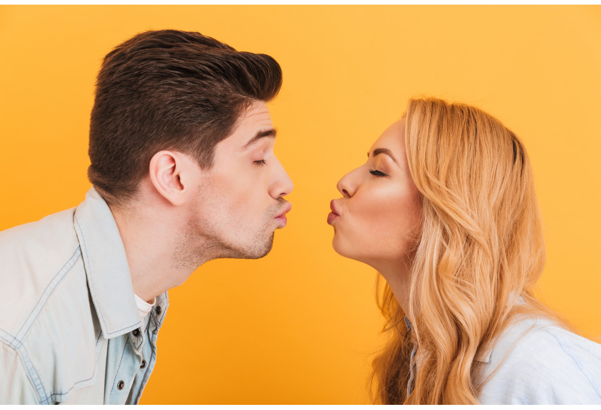 Pocałunkoterapia, czyli o pożytkach płynących z namiętnych (i nie tylko…) pocałunków